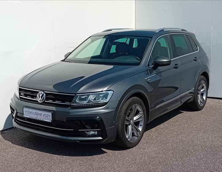 Volkswagen Tiguan 1