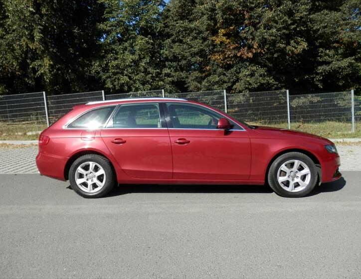 Audi A4 10