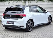 Volkswagen ID.3 6