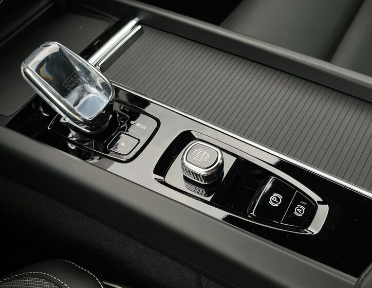 Volvo XC60 13