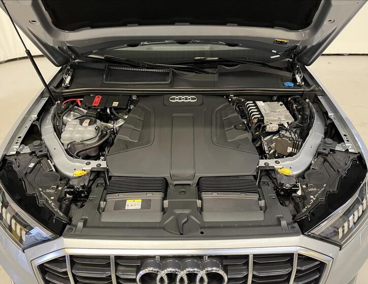 Audi Q7 35
