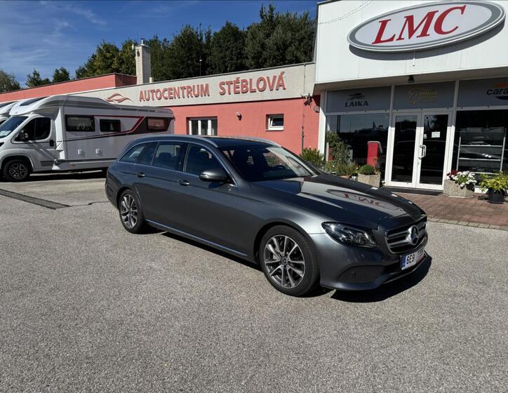 Mercedes-Benz Třídy E 2
