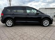 Volkswagen Touran 9