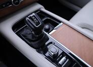 Volvo XC90 33