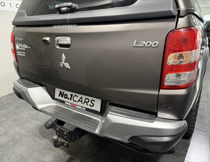 Mitsubishi L200 22