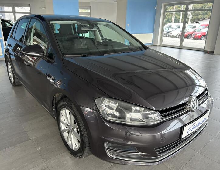 Volkswagen Golf 1
