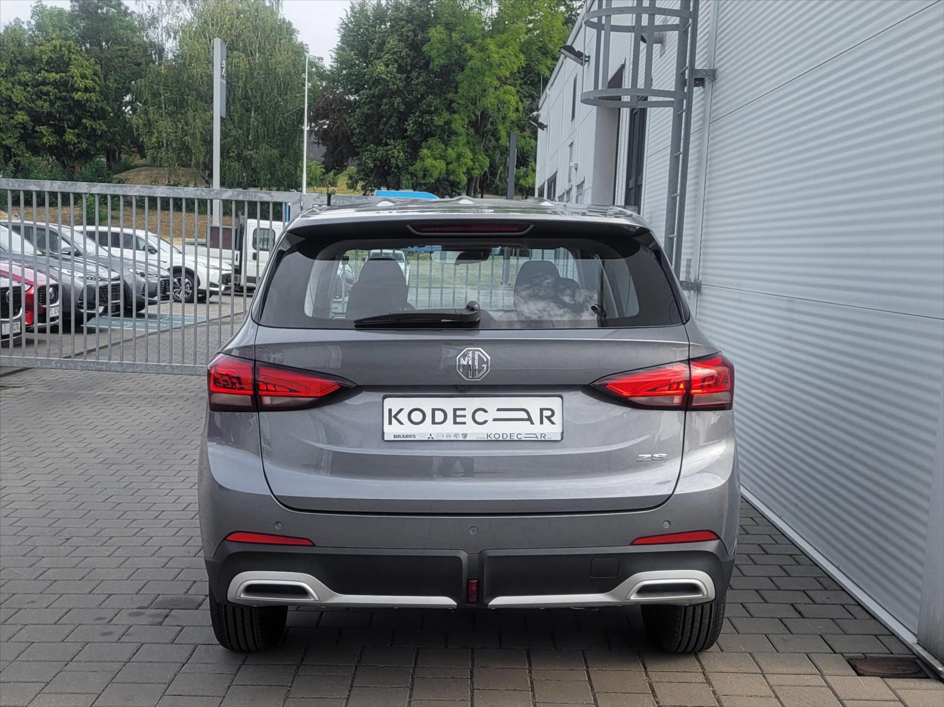 MG ZS