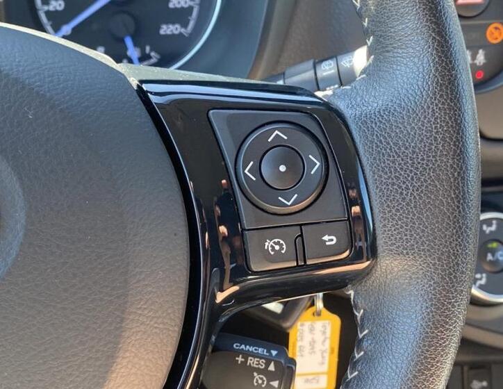 Toyota Yaris 19