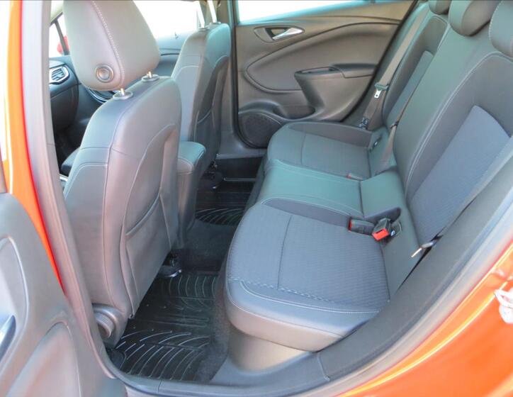 Opel Astra 24