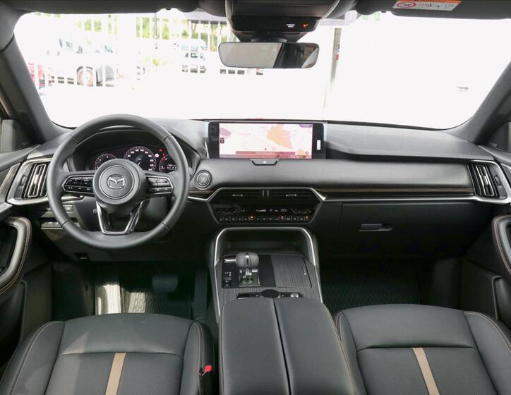 Mazda CX-80 10