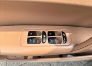 Porsche Cayenne 20