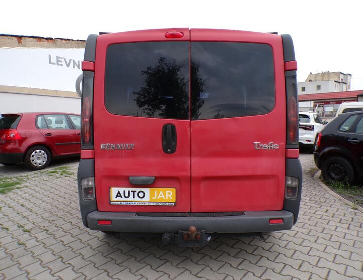 Renault Trafic 6