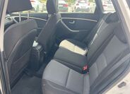 Hyundai i30 12