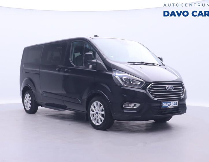 Ford Tourneo Custom 1