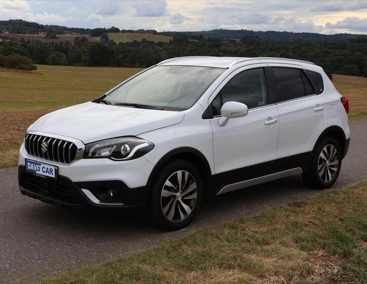 Suzuki SX4 S-Cross 3
