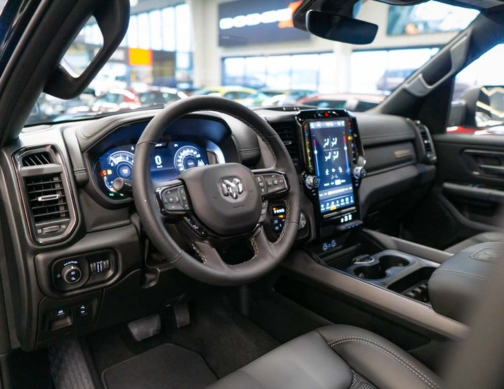 Dodge RAM 10