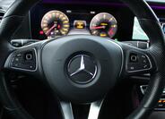 Mercedes-Benz Třídy E 28