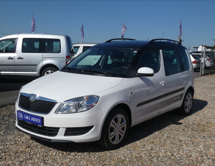 Škoda Roomster 1