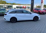KIA Ceed 8