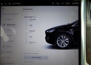 Tesla Model X 40