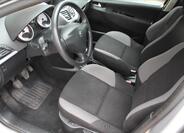 Peugeot 207 7
