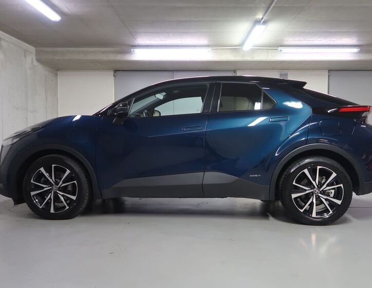 Toyota C-HR 8