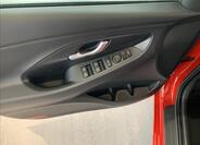 Hyundai i30 24