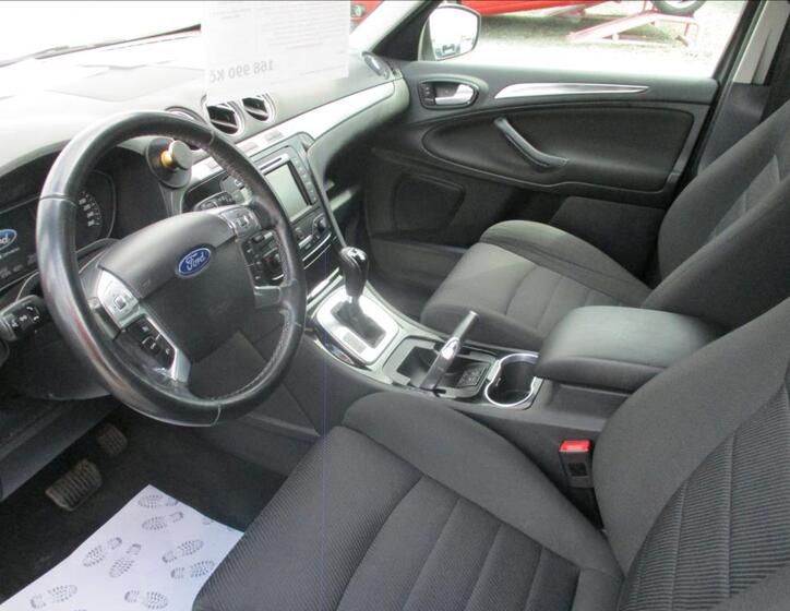 Ford S-MAX 17