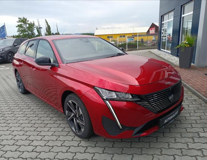 Peugeot 308 8
