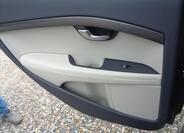 Volvo V70 13