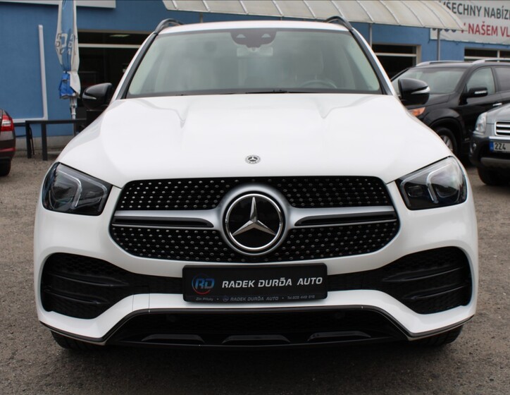 Mercedes-Benz GLE 2