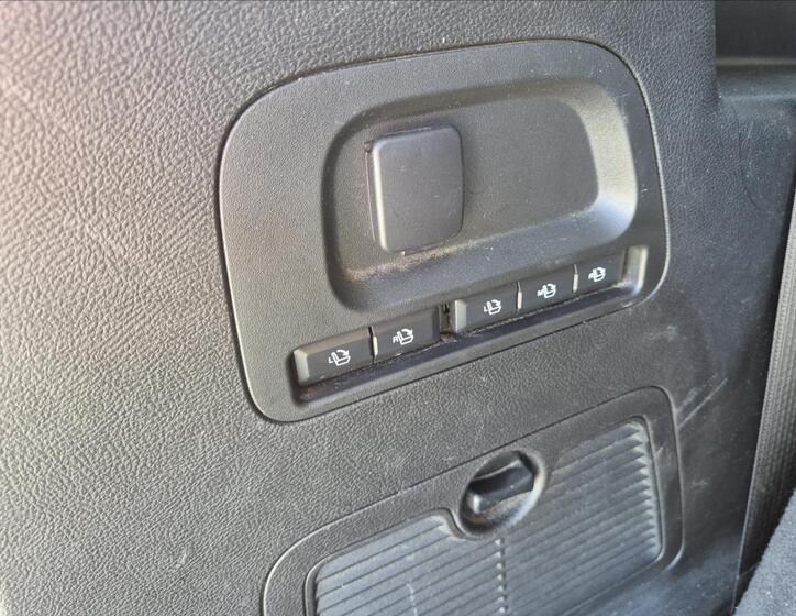 Ford S-MAX 14