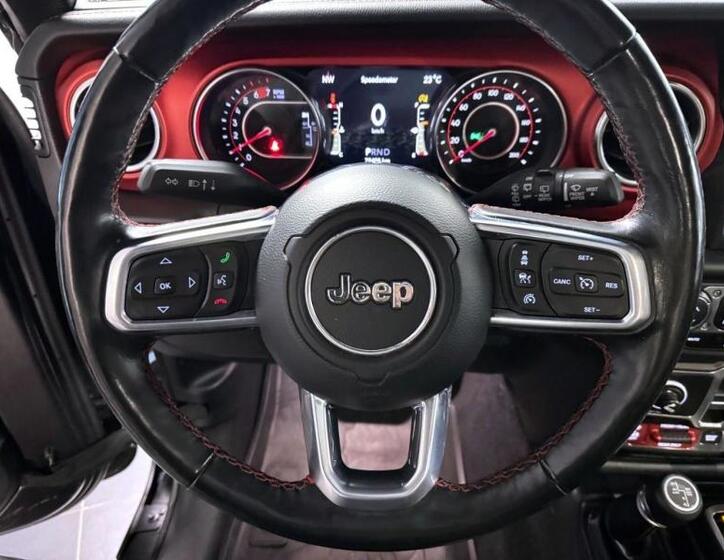 Jeep Wrangler 19