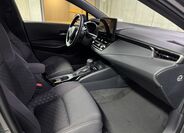 Toyota Corolla 13