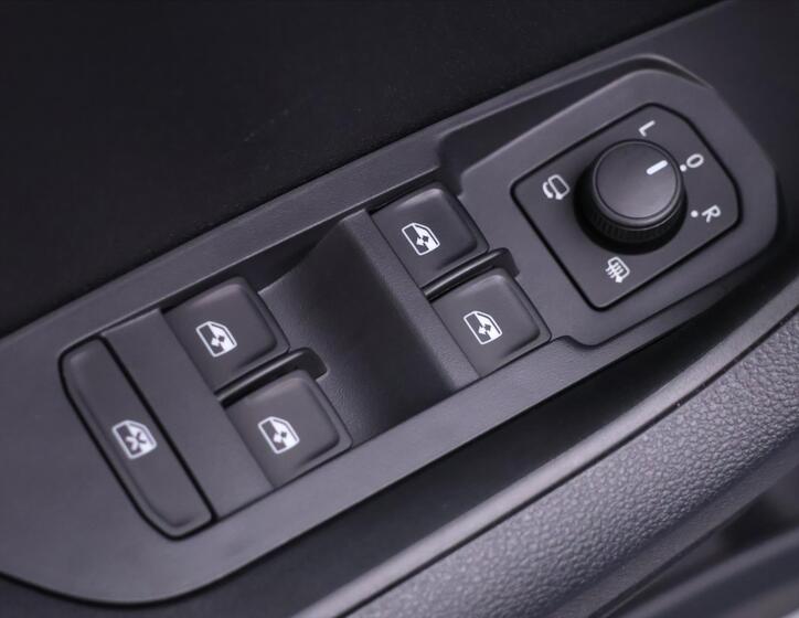 Škoda Karoq 18