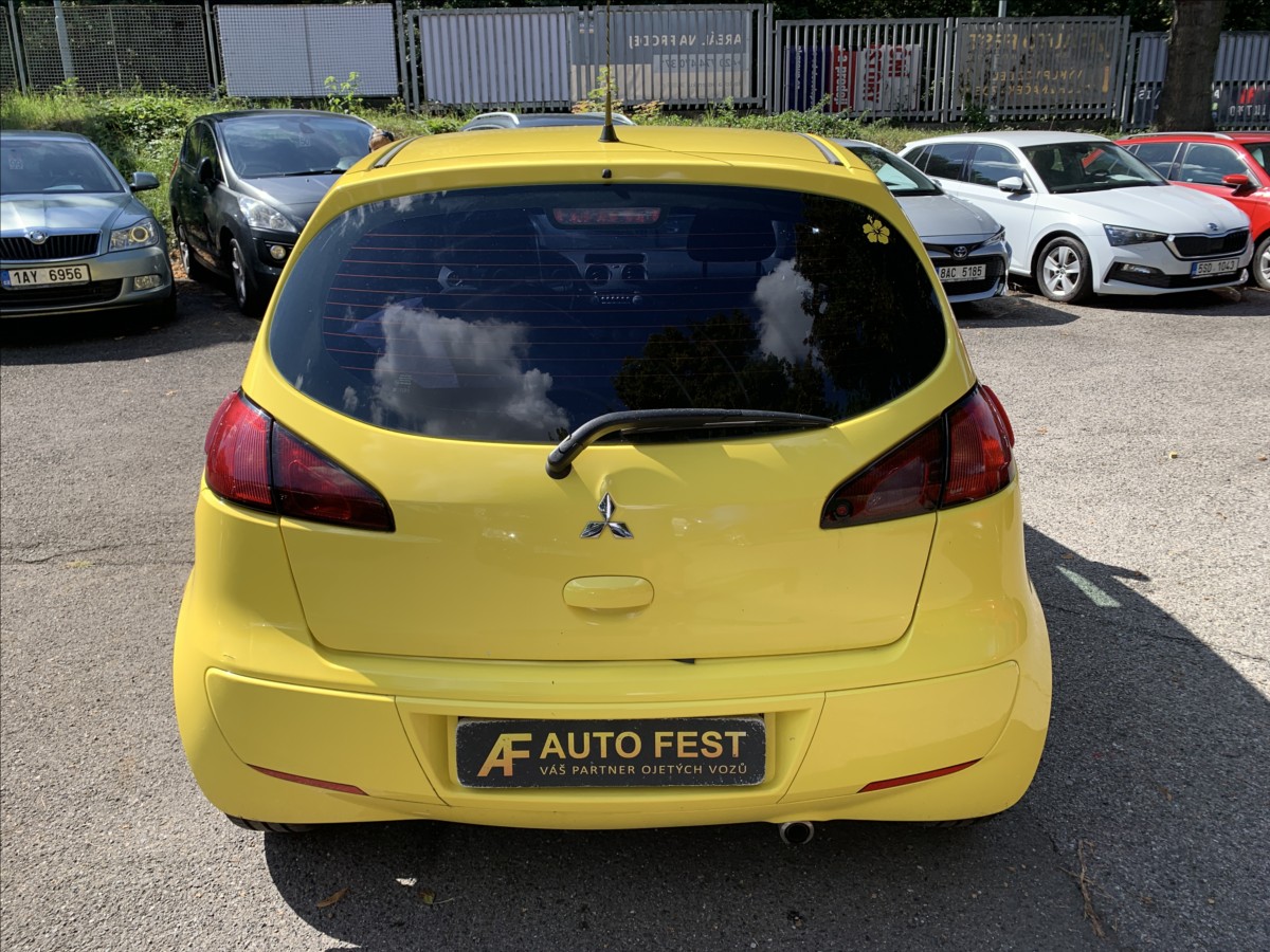 Mitsubishi Colt