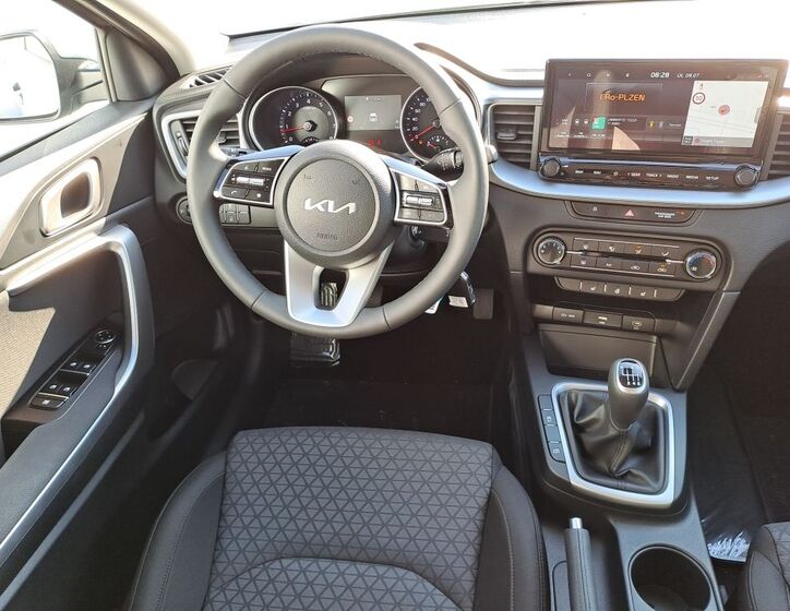 KIA Ceed 10