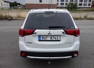Mitsubishi Outlander 5