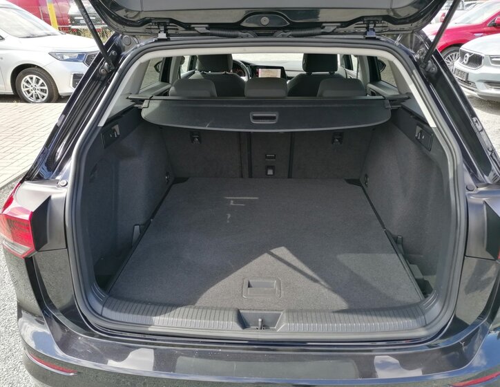 Volkswagen Golf 26