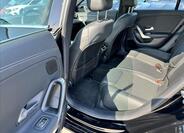 Mercedes-Benz CLA 9
