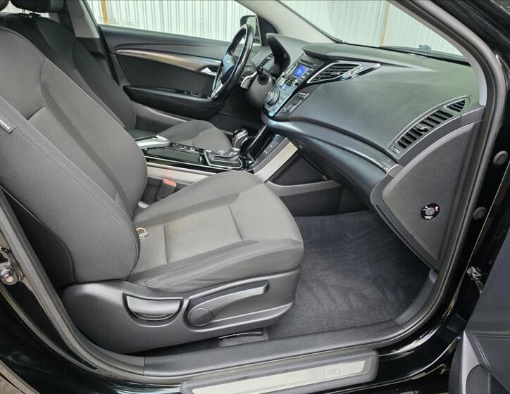 Hyundai i40 28