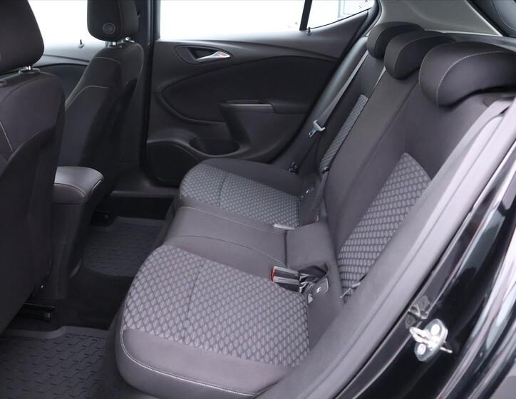 Opel Astra 13