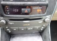 Lexus IS 220 21