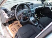 Škoda Octavia 9