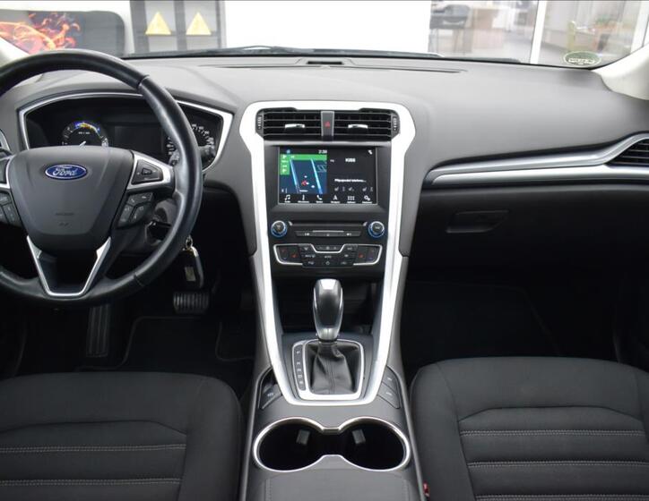 Ford Mondeo 16