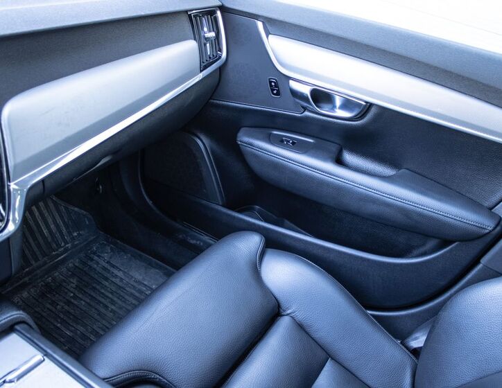 Volvo V90 18