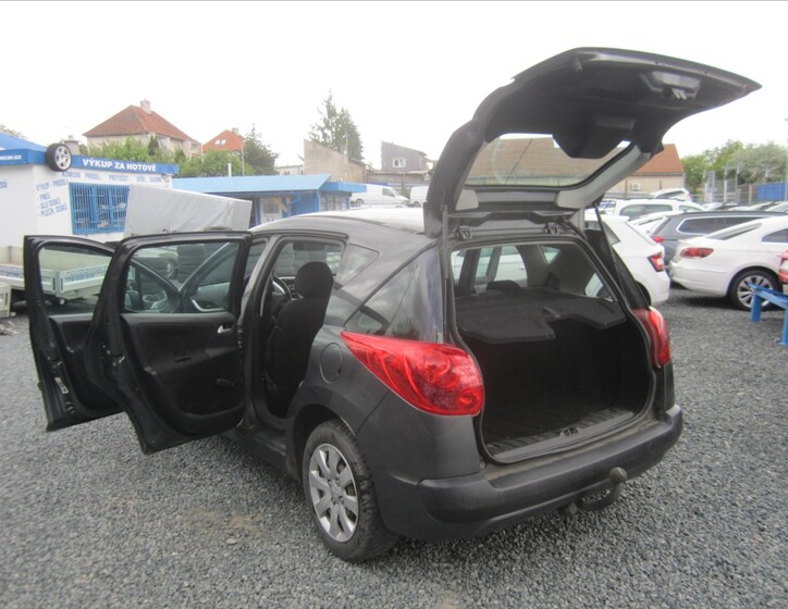 Peugeot 207 28