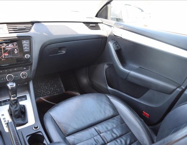 Škoda Octavia 21