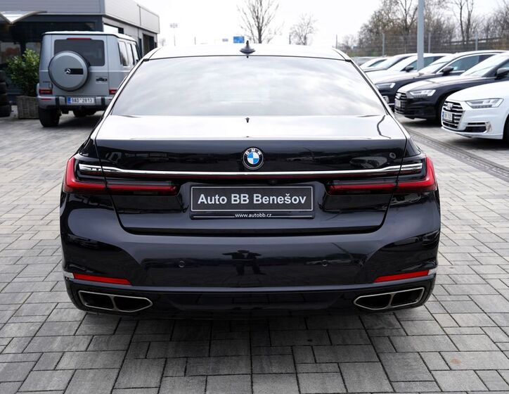 BMW Řada 7 5