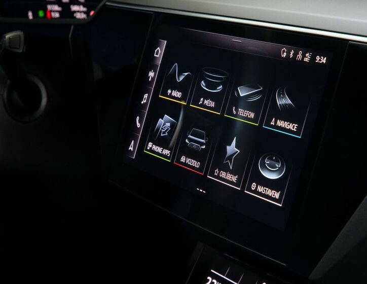Audi e-tron 20